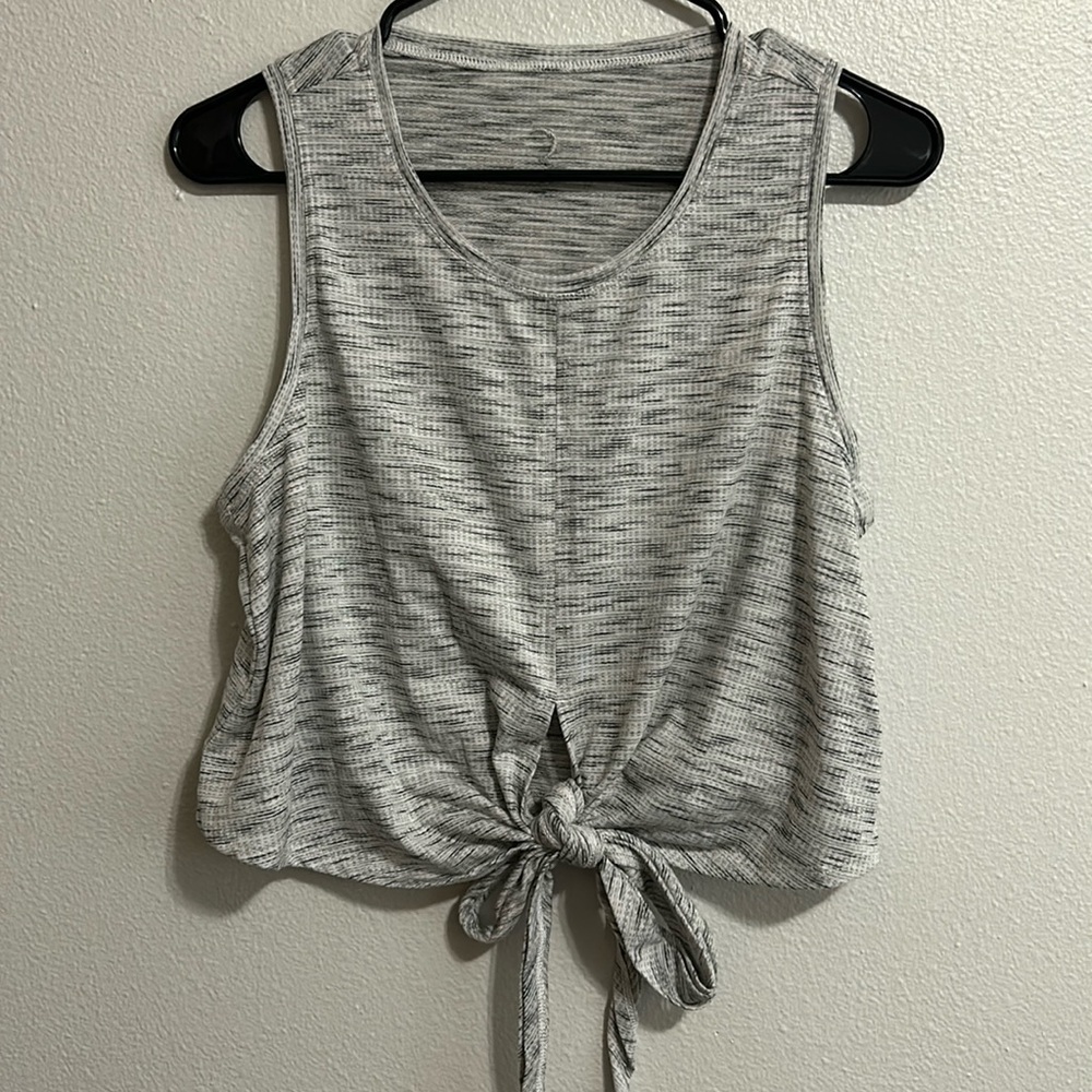 ZYIA Gray Tie-Front Tank Top